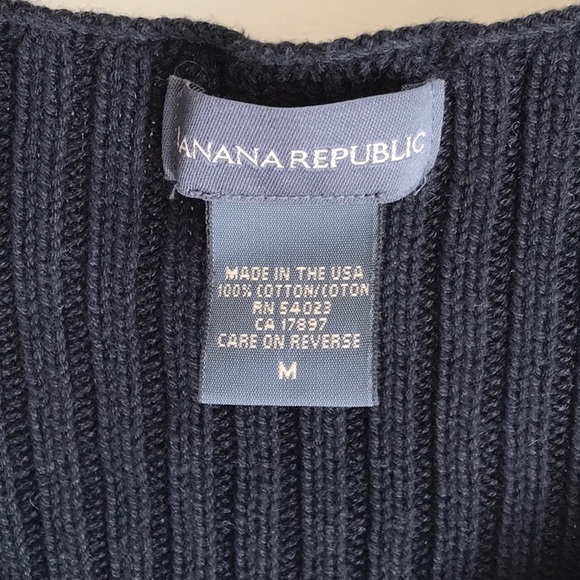 Banana Republic Knit Sleeveless Sweater - Picture 4 of 8